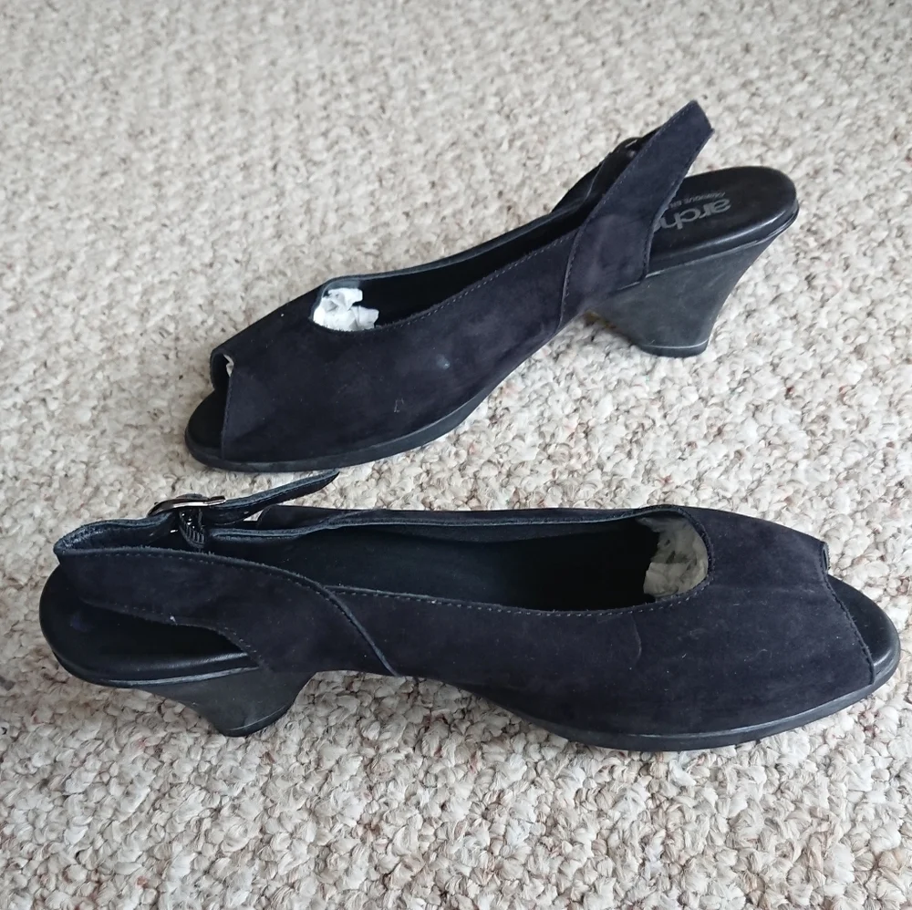 Arche Black Leather Slingback Sandals size 8
